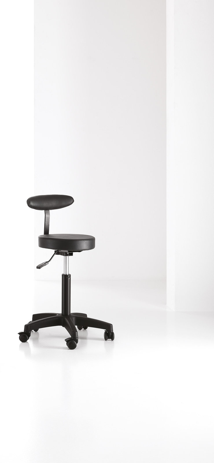 MASTER SERIES
SGABELLO CON SCHIENALE