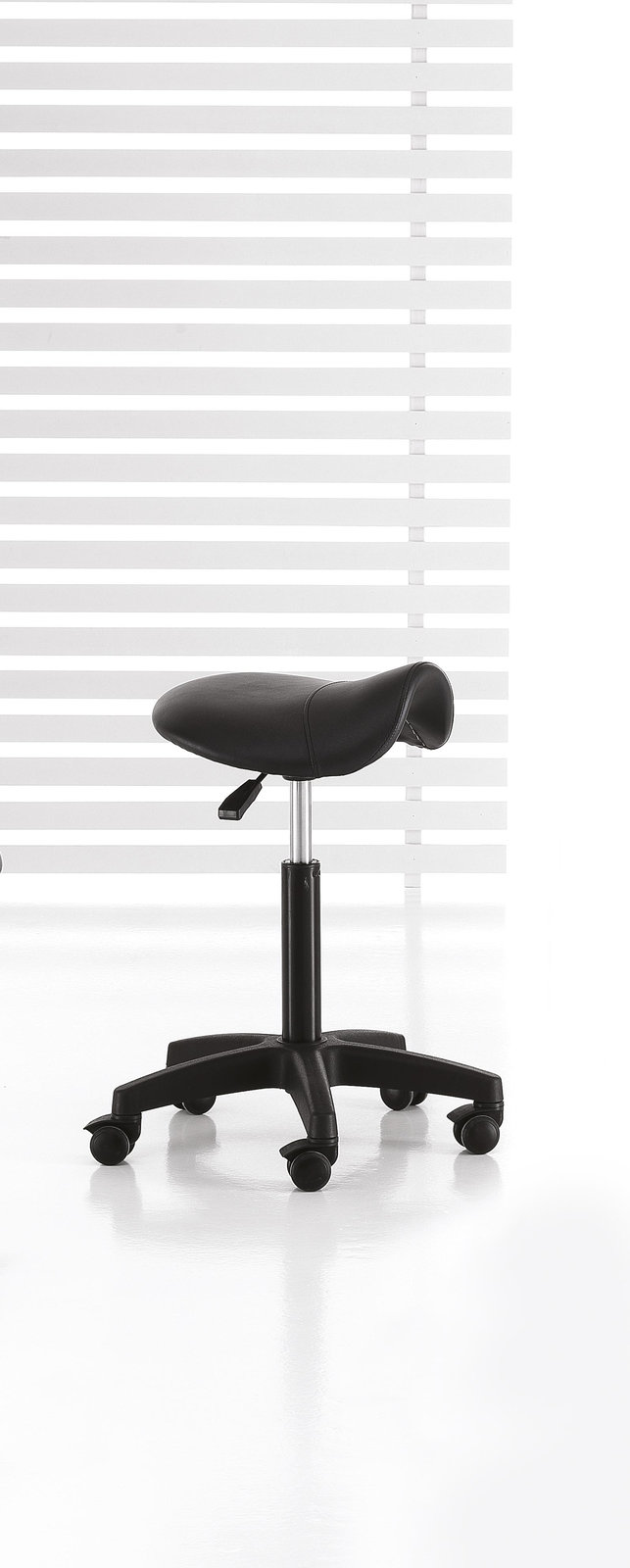 MASTER SERIES
SGABELLO SAGOMATO