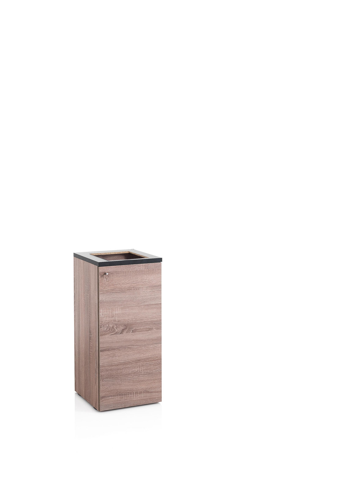 Mobile di servizio chiuso. Black & oak